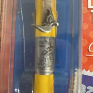 ~ Warner Bros~  Vintage 1997 Looney Tunes Daffy Duck/Bugs Bunny Collector’s Pen